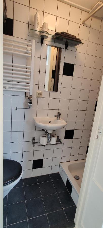 Uit Alle Windstreken Hindeloopen Luaran gambar